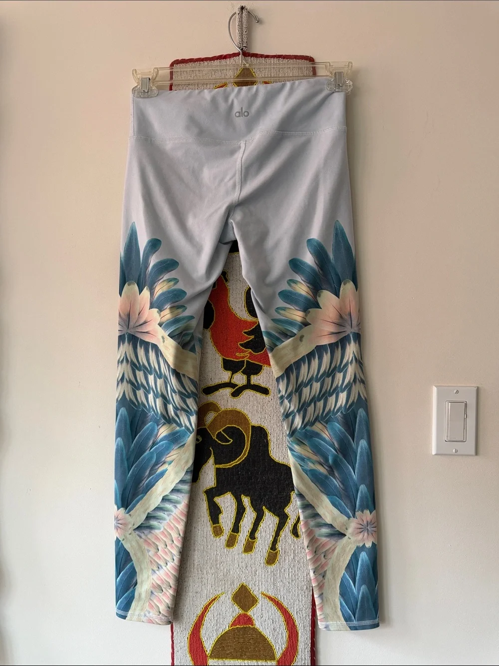 🌟HOST PICK🌟”ALO” Yoga Pants and Matching Top